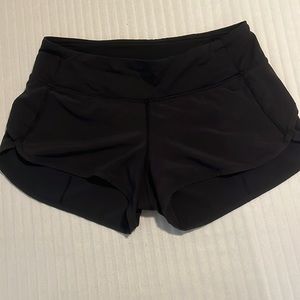 Black lululemon shorts size 4